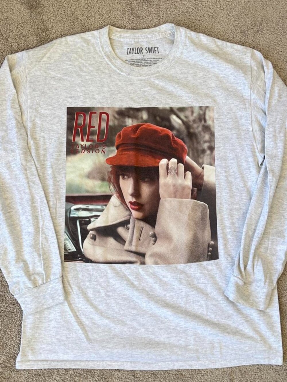 Taylor Swift Red (Taylor's Version) Album Cover Long Sleeve Shirt Gray Size L